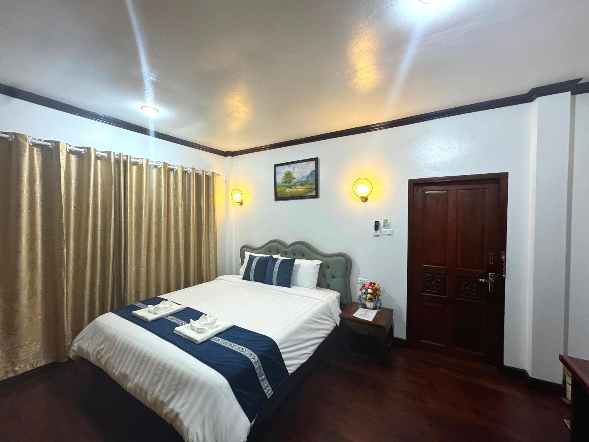 Win Hotel Vang Vieng Exterior foto